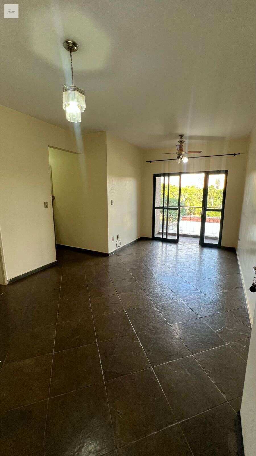Apartamento à venda, no Edifício Merit Café em Ribeirão Preto, Vila Amélia, com 2 quartos, 52m²