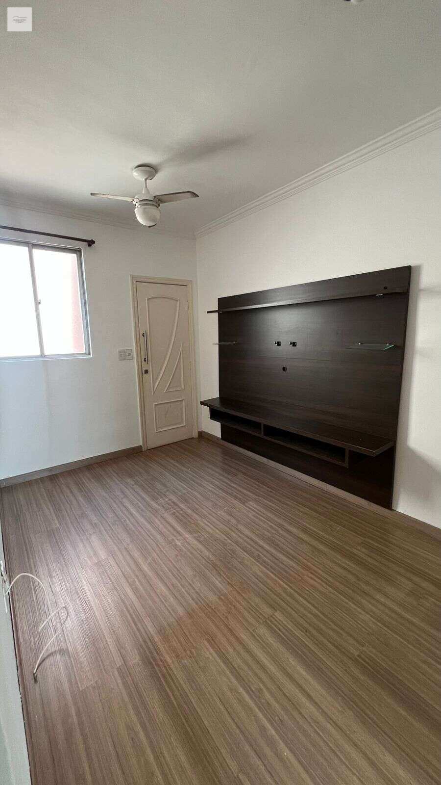 Apartamento para alugar, no Condomínio Edifício Leonardo da Vinci em Ribeirão Preto, Vila Tibério, com 2 quartos, 45m²