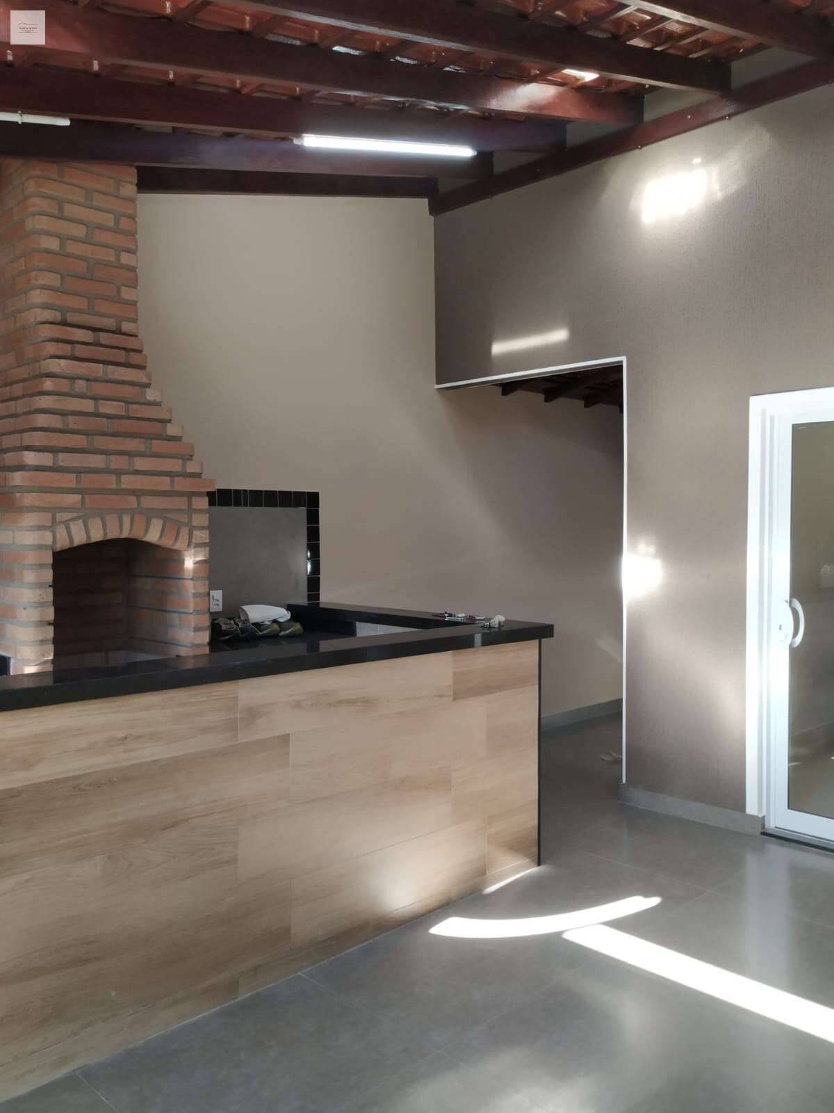 Casa à venda em Ribeirão Preto, Jardim Helena, com 2 quartos