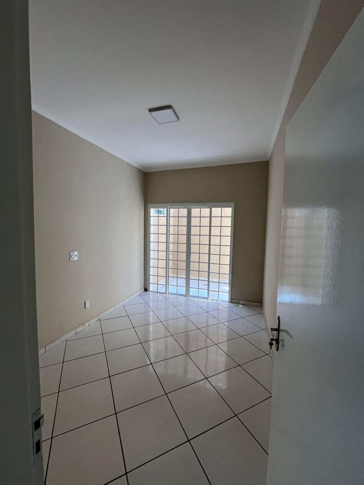 Casa à venda em Ribeirão Preto, Parque Residencial Cândido Portinari, com 3 quartos, 178m² - Glaucia Afonso Imóveis