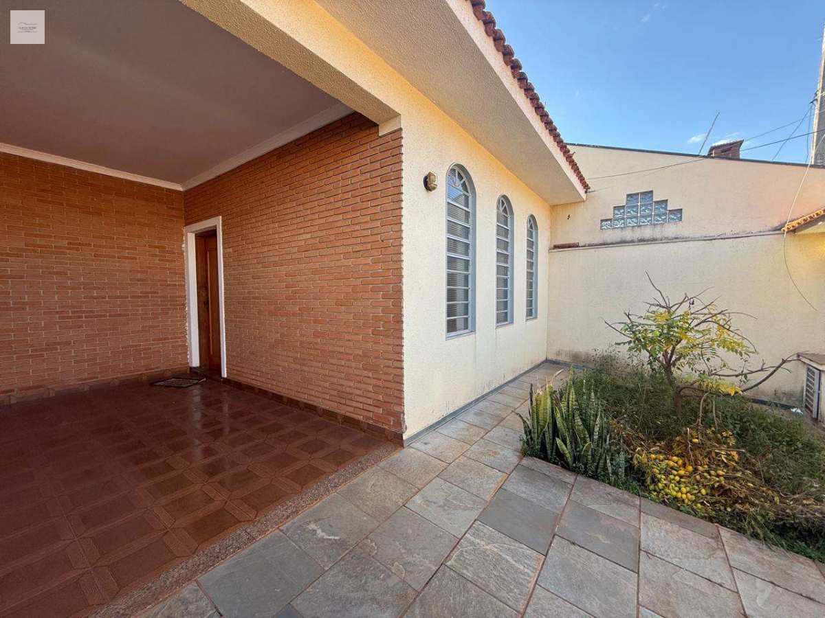 Casa à venda em Ribeirão Preto, Vila Monte Alegre, com 3 quartos, 105m² - Glaucia Afonso Imóveis