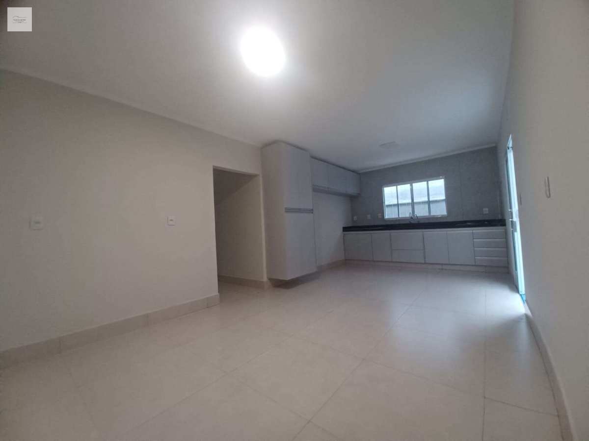 Casa à venda em Ribeirão Preto, Vila Tiberio, com 3 quartos, 210m²