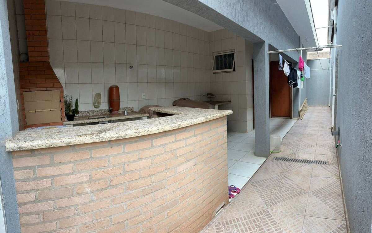 Casa à venda em Ribeirão Preto, Vila Tibério, com 3 quartos, 170m² - Glaucia Afonso Imóveis