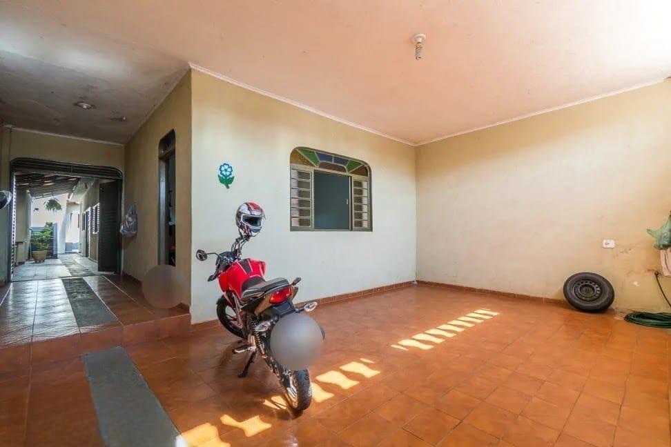 Casa à venda em Ribeirão Preto, Vila Tibério, com 2 quartos, 247m² - Glaucia Afonso Imóveis