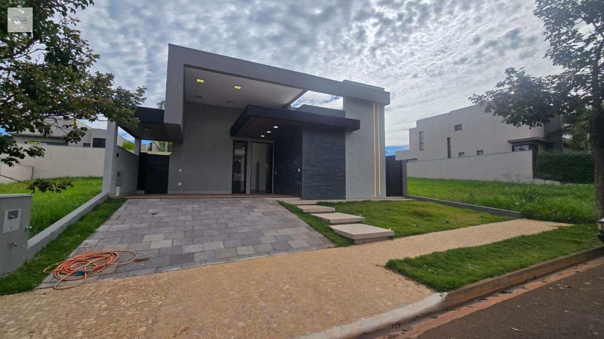 Casa de condomínio à venda, no Terras de Florença em Ribeirão Preto, Vila do Golf, com 3 quartos, 202m²