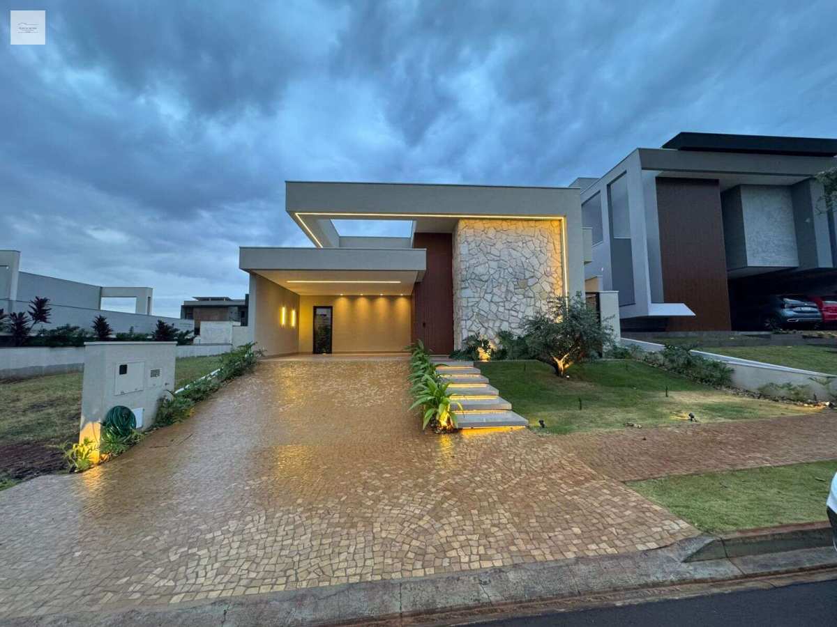 Casa de condomínio à venda, no Condominio Alto do Castelo I em Ribeirão Preto, Residencial Alto do Castelo, com 3 quartos, 220,00m²