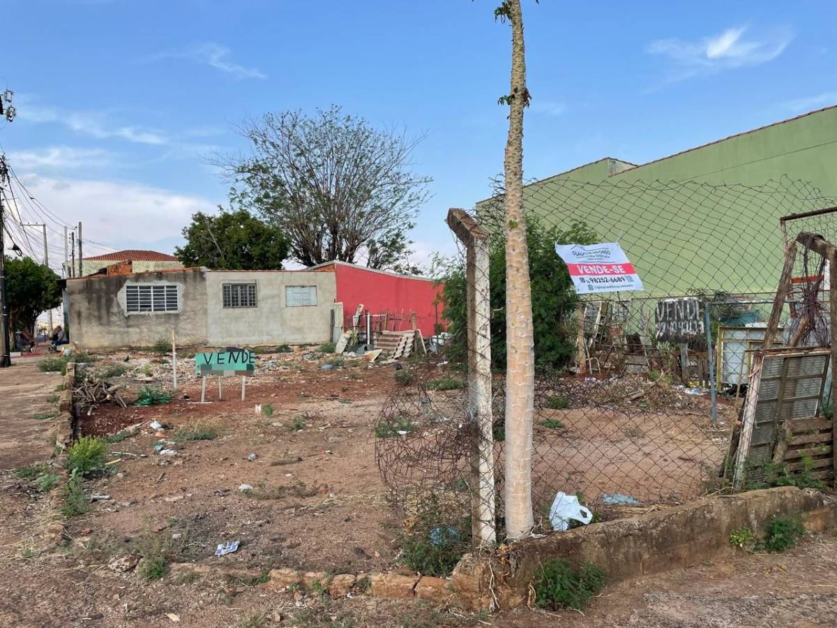 Terreno à venda em Ribeirão Preto, Monte Alegre
